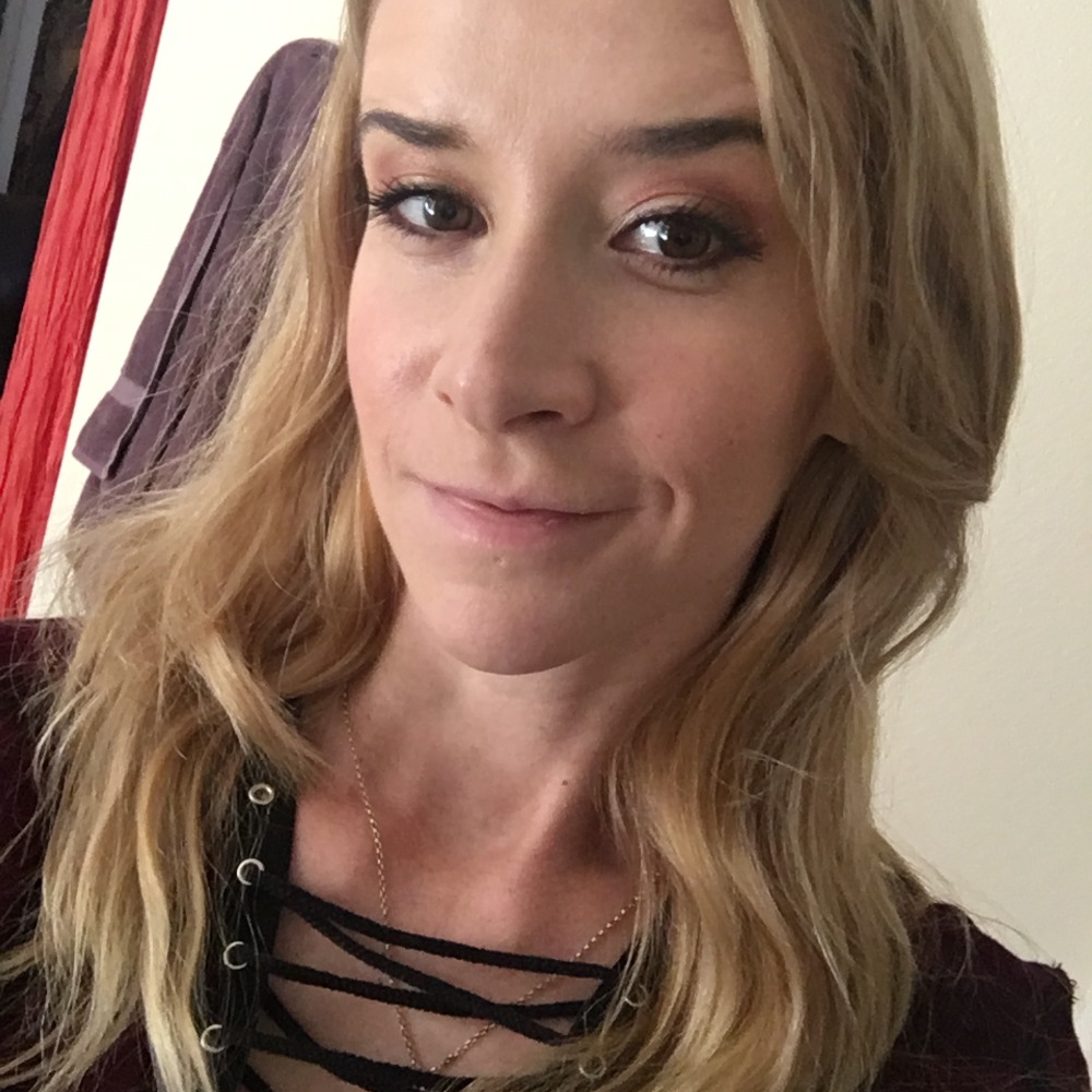 Meet your Posher, Karlee